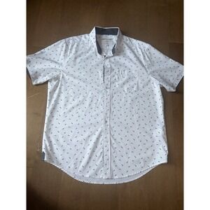 International Report Mens Large Button Up 4 Way Stretch Short Sleeve White